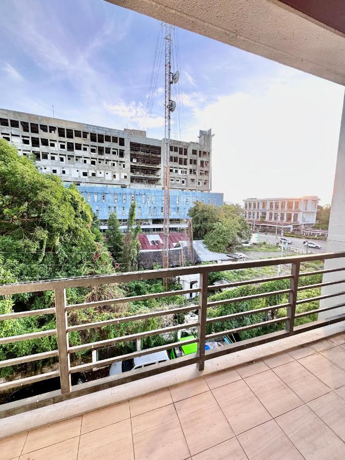 3 Smart Condominium In Cagayan De Oro City Exterior photo